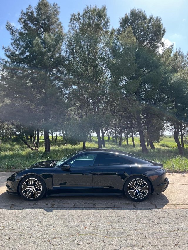 Porsche Taycan Taycan