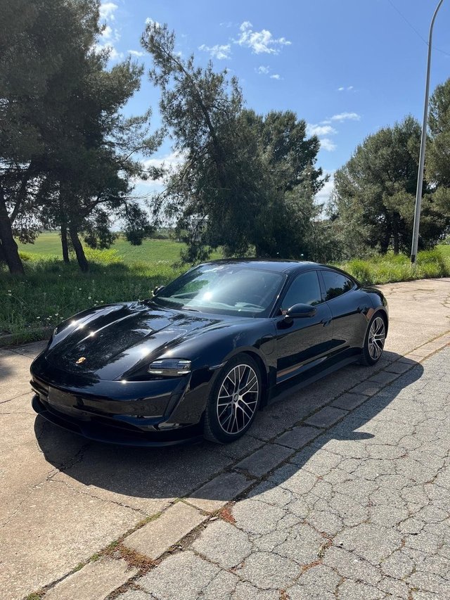 Porsche Taycan Taycan