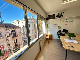 OFICINA EN LLOGUER AL CENTRE DE SABADELL!
