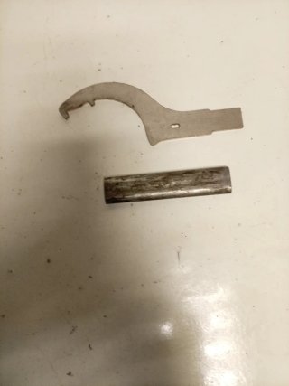 Llave para amortiguadores