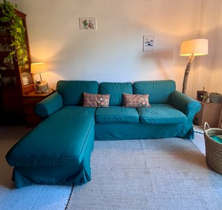 Divano Ektorp 3 posti con chaise longue