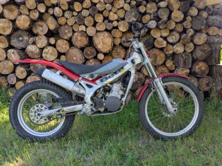 Beta Rev 3 270 2004 Trial Moto