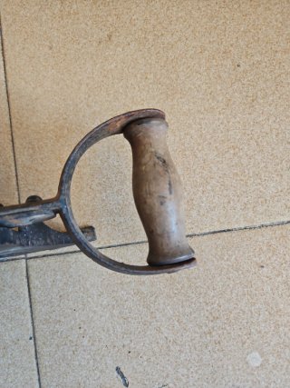Cortapanes antiguo