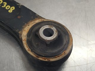 BRAZO SUSPENSION INFERIOR DELANTERO IZQUIERDO PEU