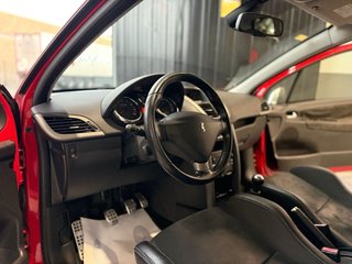 Peugeot 207 RC