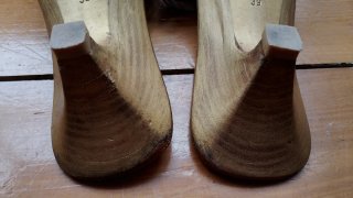 Sandalias Aketohn Beige y Doradas