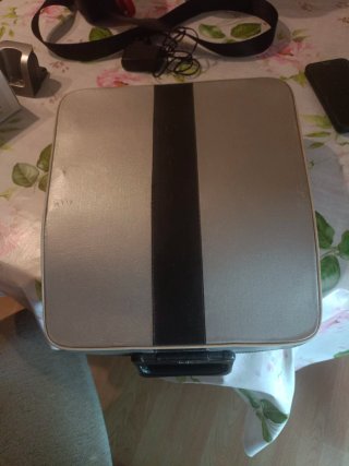 Máquina de escribir Olivetti Lettera DL