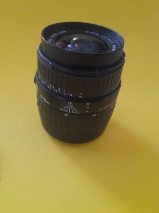 Sigma Zoom 28-80mm 1:3.5-5.6 II Macro