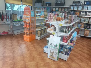 Estanterías y expositores para tienda
