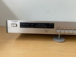 Sintonizador Luxman T-404L Plata