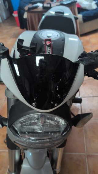 Ducati Monster 696 2010
