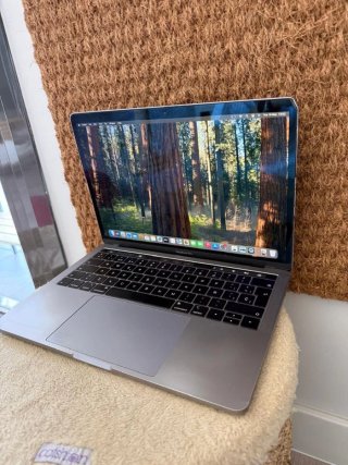 MACBOOK PRO 2018 i7/16/1TB