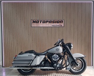 HARLEY DAVIDSON ROAD KING MODIFICADA