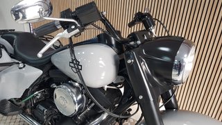 HARLEY DAVIDSON ROAD KING MODIFICADA