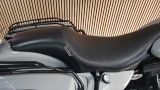 HARLEY DAVIDSON ROAD KING MODIFICADA