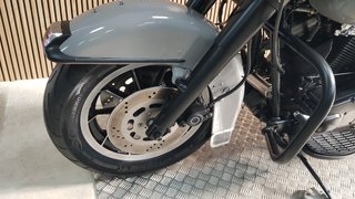 HARLEY DAVIDSON ROAD KING MODIFICADA