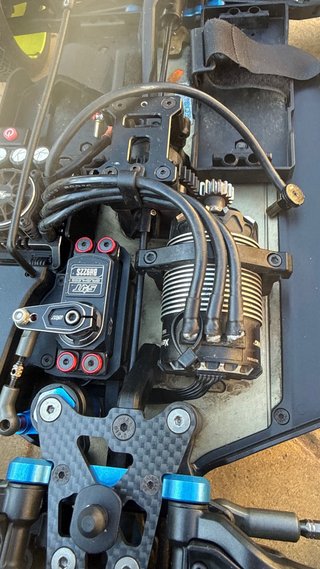Associated RC8B4.1E