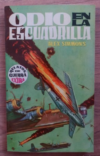 LOTE 8 NOVELAS RELATOS DE GUERRA EXTRA