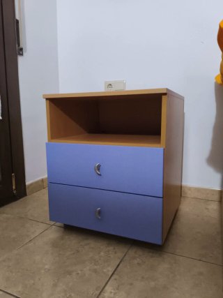 Cama nido, mesita y cajonera