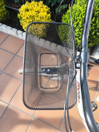 Bicicleta Moma Paseo Blanca 28"