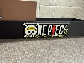 Espositore One Piece Kinder