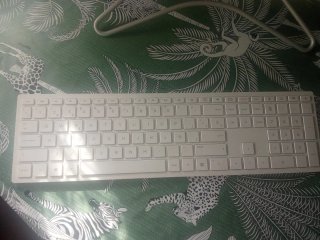 Ordenador HP Beige y Blanco