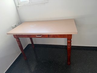 Mesa escritorio madera con cajón