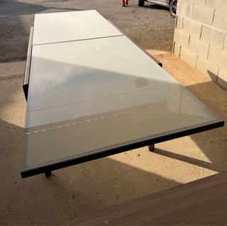 Mesa comedor extensible madera y cristal
