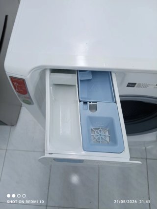 LAVASECADORA Hotpoint de 10/7 kg A+