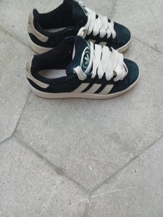Scarpe Adidas donna nere/verdi