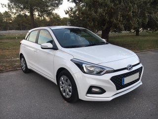 Hyundai i20 1.2 MPI 75CV ESSENCE LE
