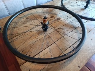 Ruedas Gravel Duke