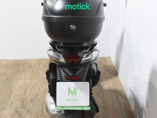 PIAGGIO LIBERTY 125 (TOP CASE) (IVA DEDUCIBLE)