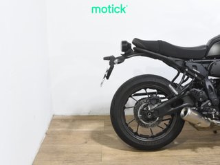 YAMAHA XSR 700