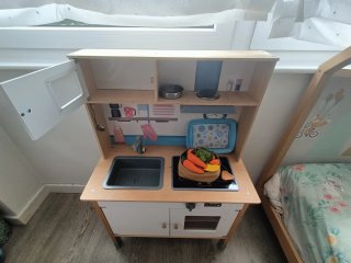 Cocinita de madera para jugar