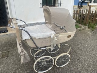 Passeggino e seggiolino Inglesina beige con borsa abbinata