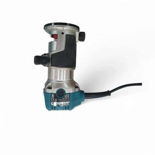 FRESADORA MAKITA RT0700C CON CAJA Y ACCESORIOS