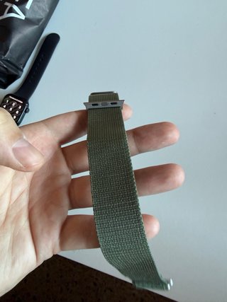Apple Watch S11 42mm Negro + Correa Verde