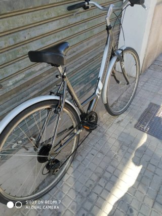 Bici paseo 28 aluminio