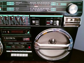 Crown radio cassette boombox SZ5100