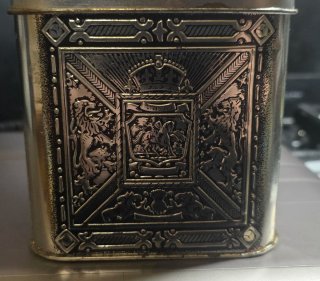 Lata Chivas Regal Metal Decorada