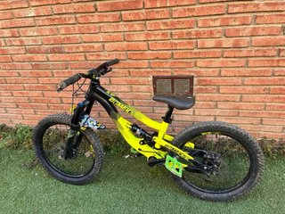 Bicicleta Commencal Clash 20 Infantil