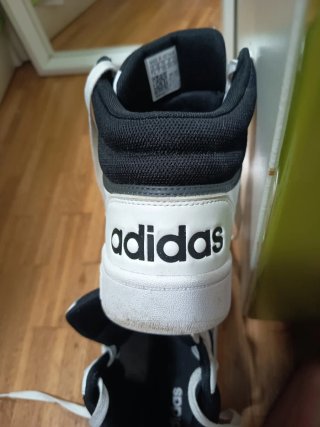 Adidas Hoops 3.0