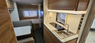 Caravana Adria Altea 542 PK 6 plazas aire y mover