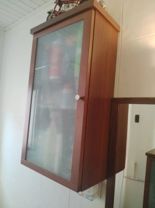 Mueble de baño madera y cristal