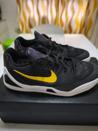 Zapatillas Nike Kobe 9 "Lakers Away" Talla 40