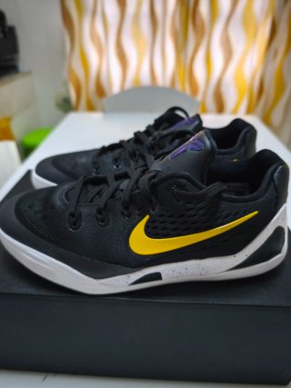 Zapatillas Nike Kobe 9 "Lakers Away" Talla 40