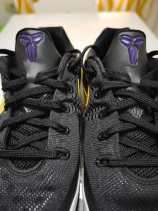 Zapatillas Nike Kobe 9 "Lakers Away" Talla 40
