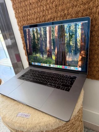 MACBOOK PRO 15" i9/32/1TB TOPE DE GAMA