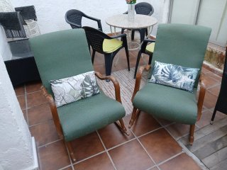Mecedoras antiguas verdes